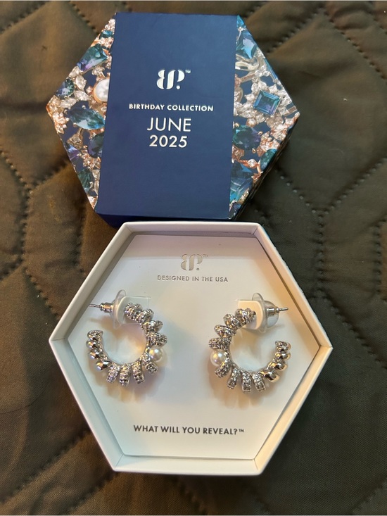 Bomb Party Jewelry - Bomb Party | June 2025 | Swirling Magic Pearl Earrings | NWT